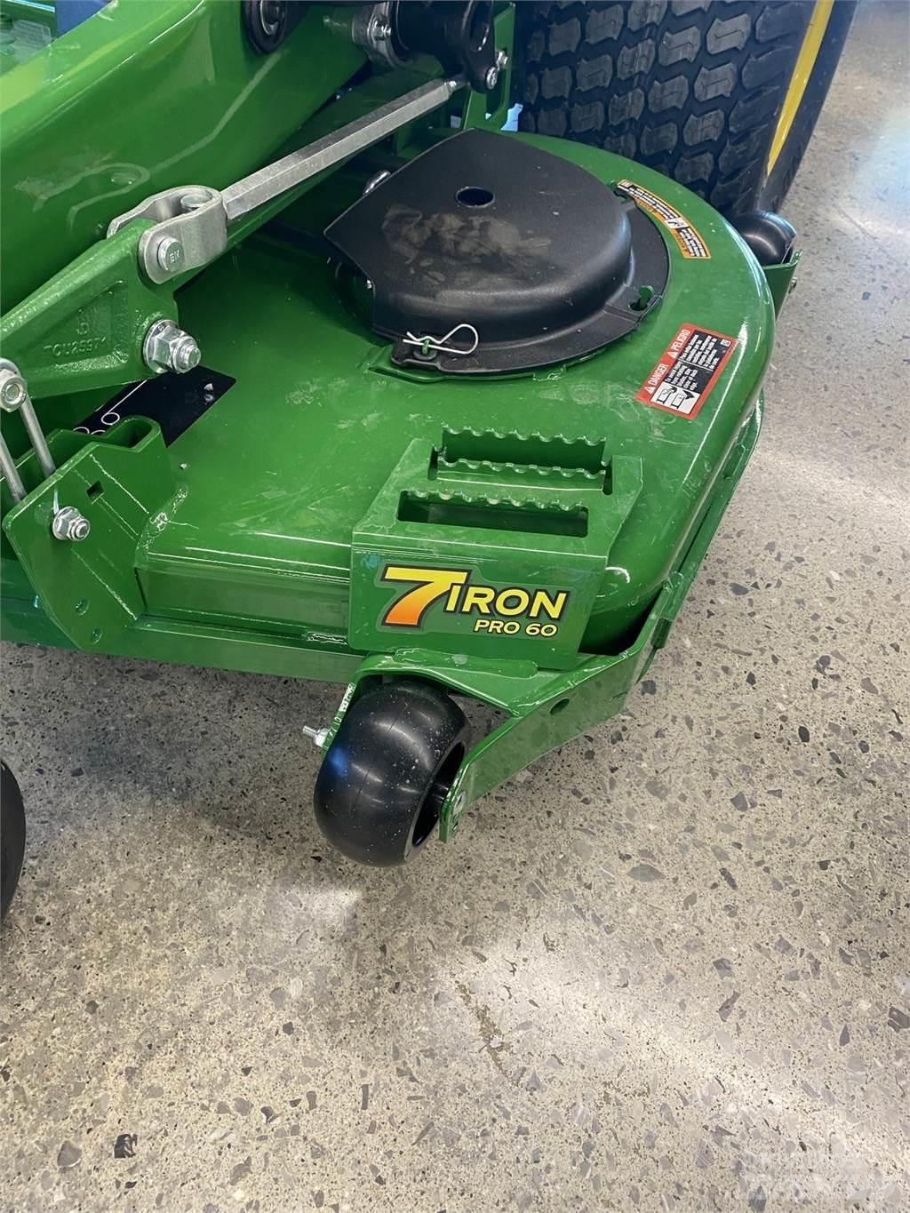 John Deere Z930M Žoliapjovės su lankstiniu vairavimo mechanizmu