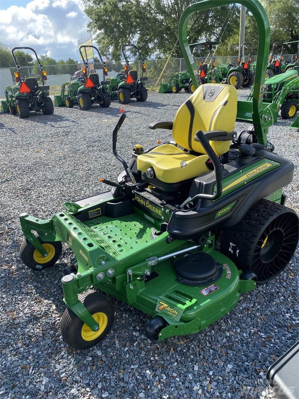John Deere Z930M Žoliapjovės su lankstiniu vairavimo mechanizmu