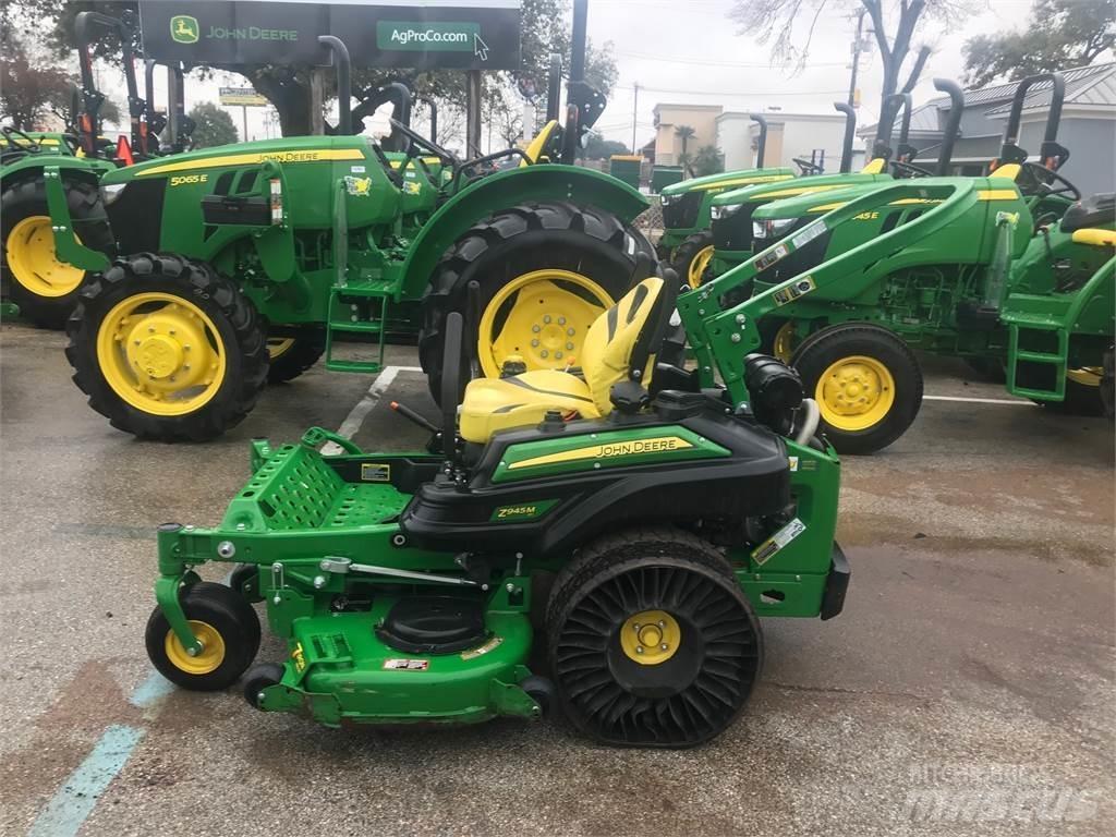 John Deere Z945M Žoliapjovės su lankstiniu vairavimo mechanizmu