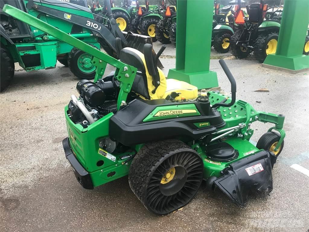 John Deere Z945M Žoliapjovės su lankstiniu vairavimo mechanizmu