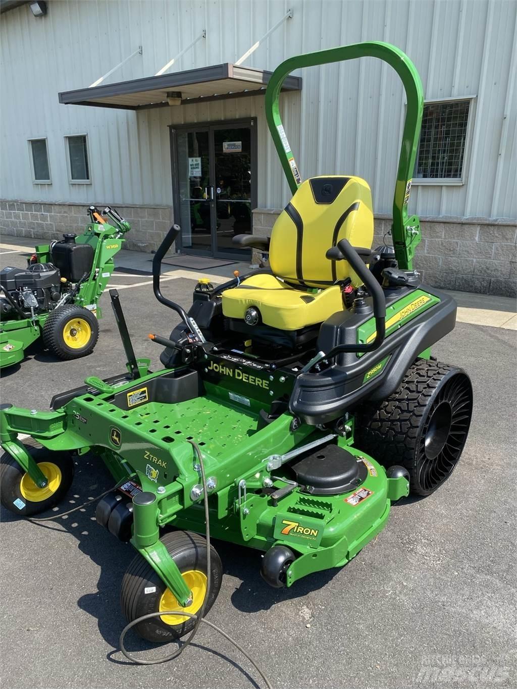 John Deere Z950M Žoliapjovės su lankstiniu vairavimo mechanizmu