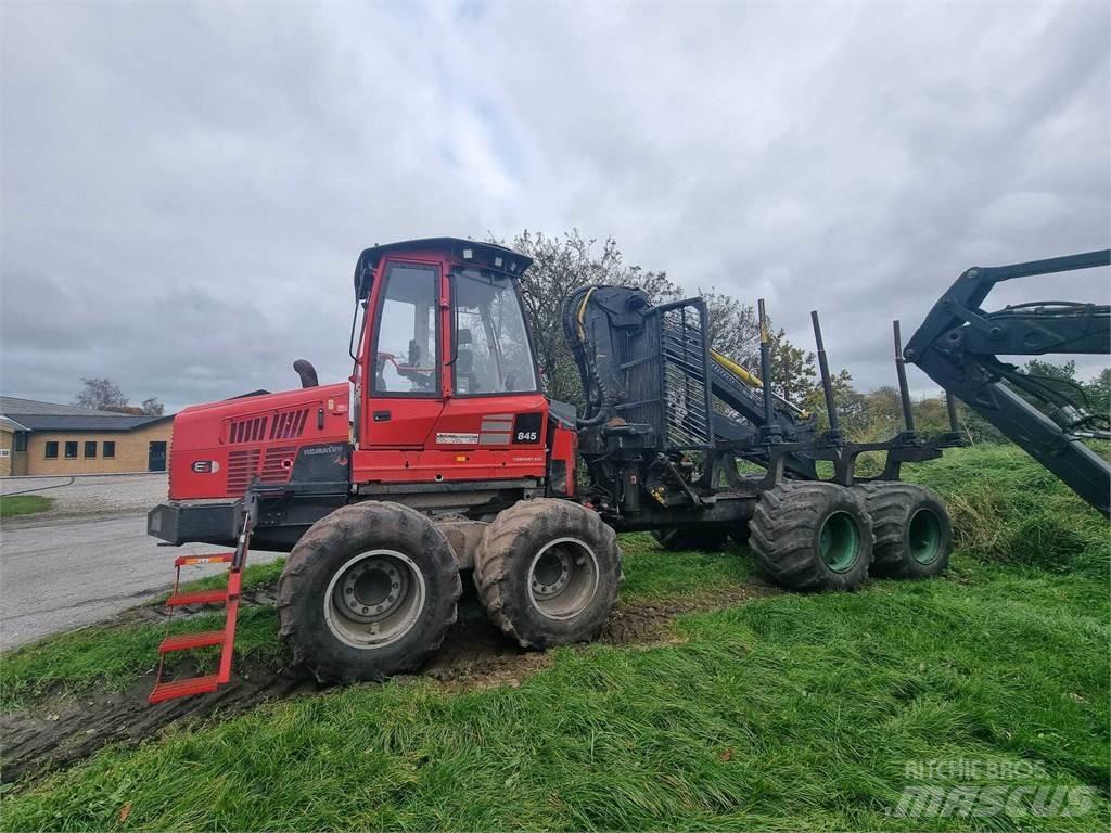 Komatsu 845 Naudoti miškovežiai (Forvarderiai)