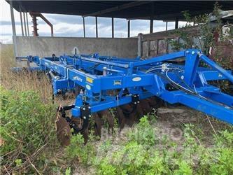 Landoll 2211-11 Peiliniai plūgai