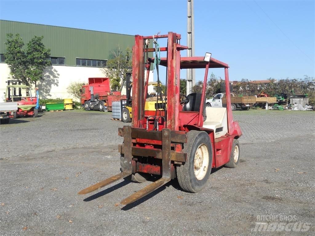 Manitou MCE25H Šakiniai krautuvai - Kita