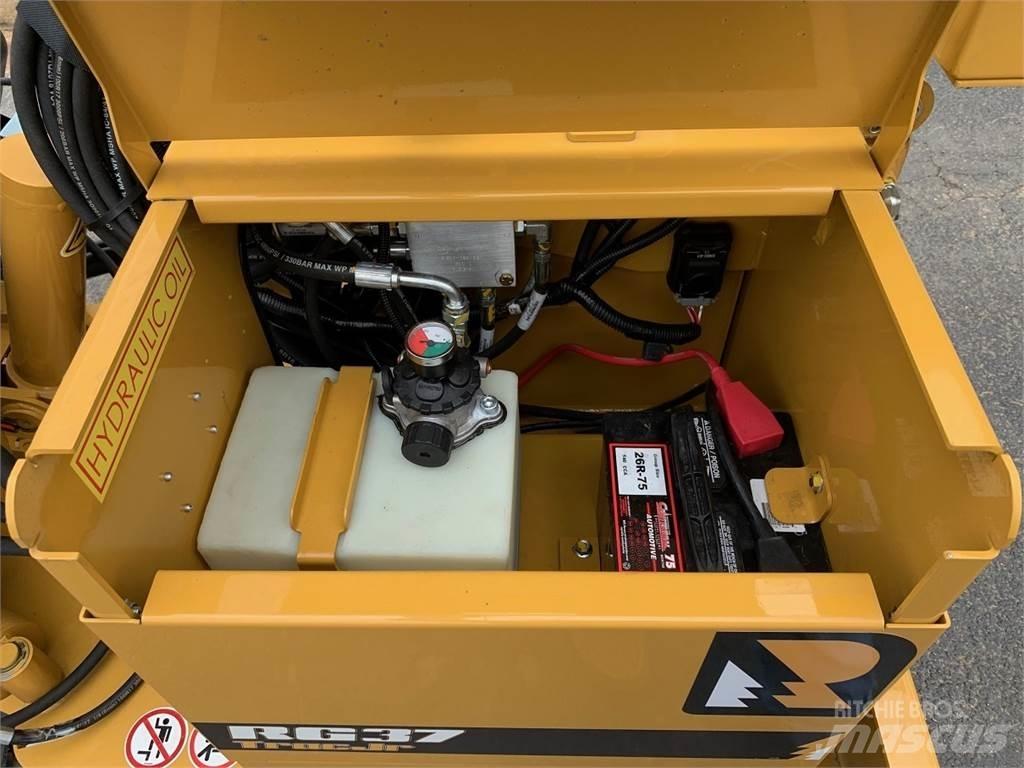 Rayco RG37T Kelmų smulkintuvai