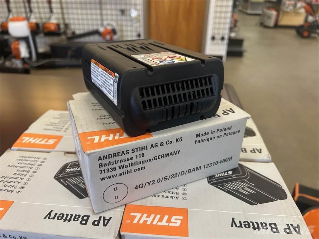 Stihl AP300S Golfo vežimėliai