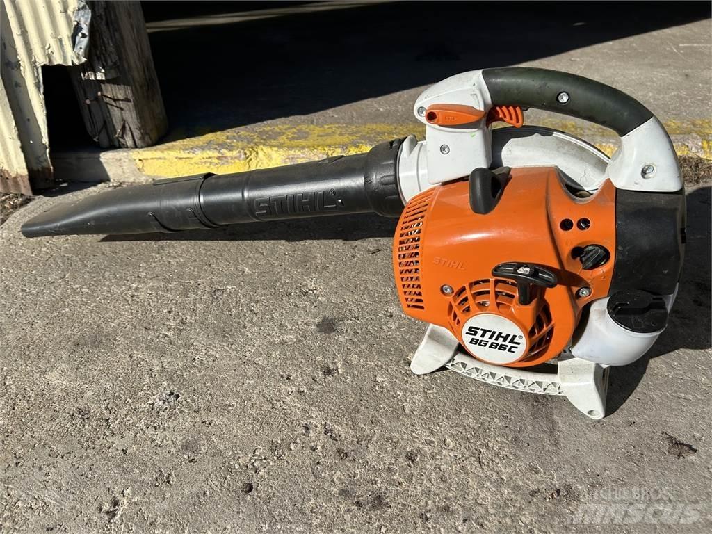 Stihl BG86 Golfo vežimėliai