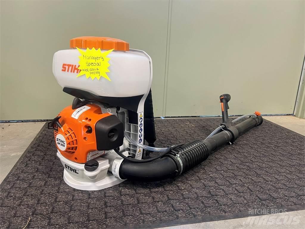 Stihl SR200 Golfo vežimėliai