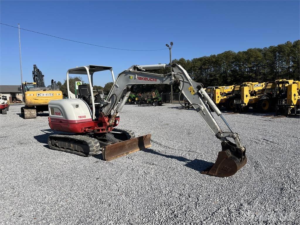 Takeuchi TB240 Mini ekskavatoriai < 7 t