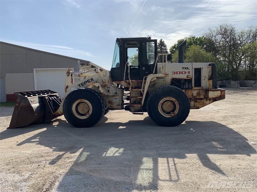 Terex TXL300 Naudoti ratiniai krautuvai