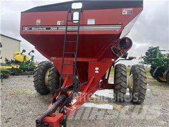 UNVERFERTH 7200 Grūdų vežimėliai