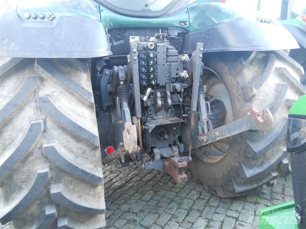 Valtra T174 Traktoriai