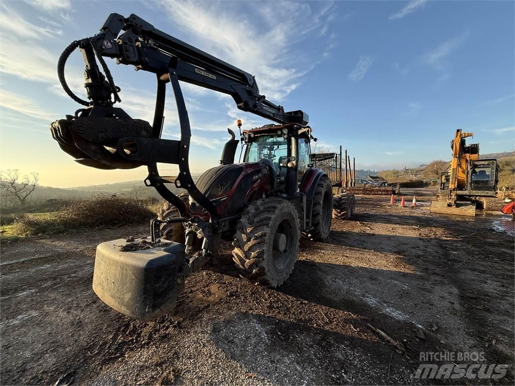 Valtra T174 Naudoti miškovežiai (Forvarderiai)