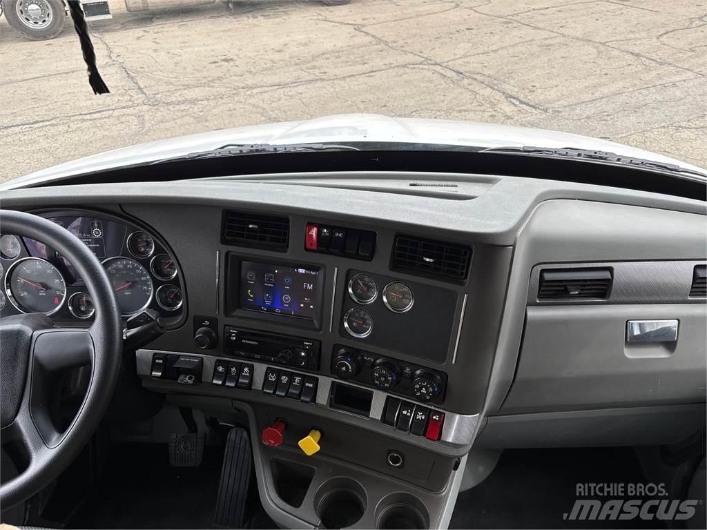 Kenworth T680 Naudoti vilkikai