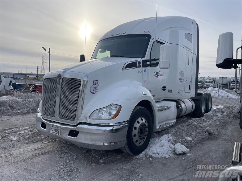 Kenworth T680 Naudoti vilkikai