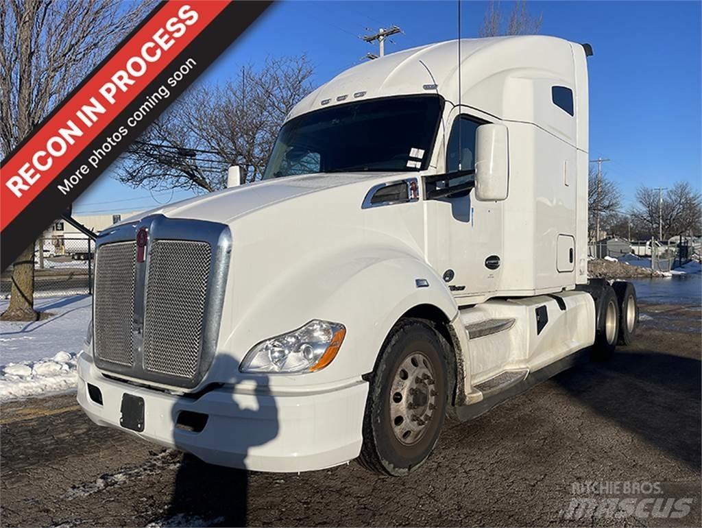 Kenworth T680 Naudoti vilkikai