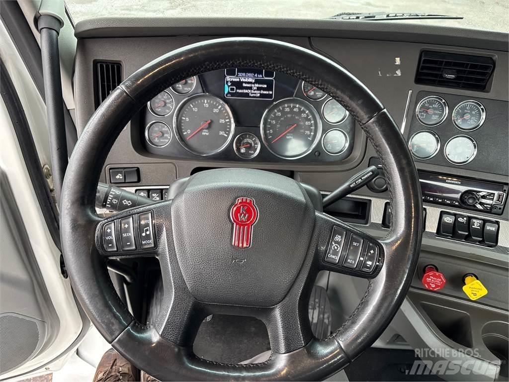 Kenworth T680 Naudoti vilkikai