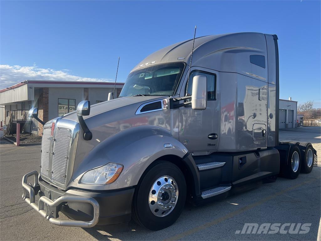 Kenworth T680 Naudoti vilkikai