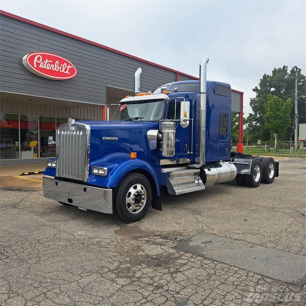 Kenworth W900 Naudoti vilkikai