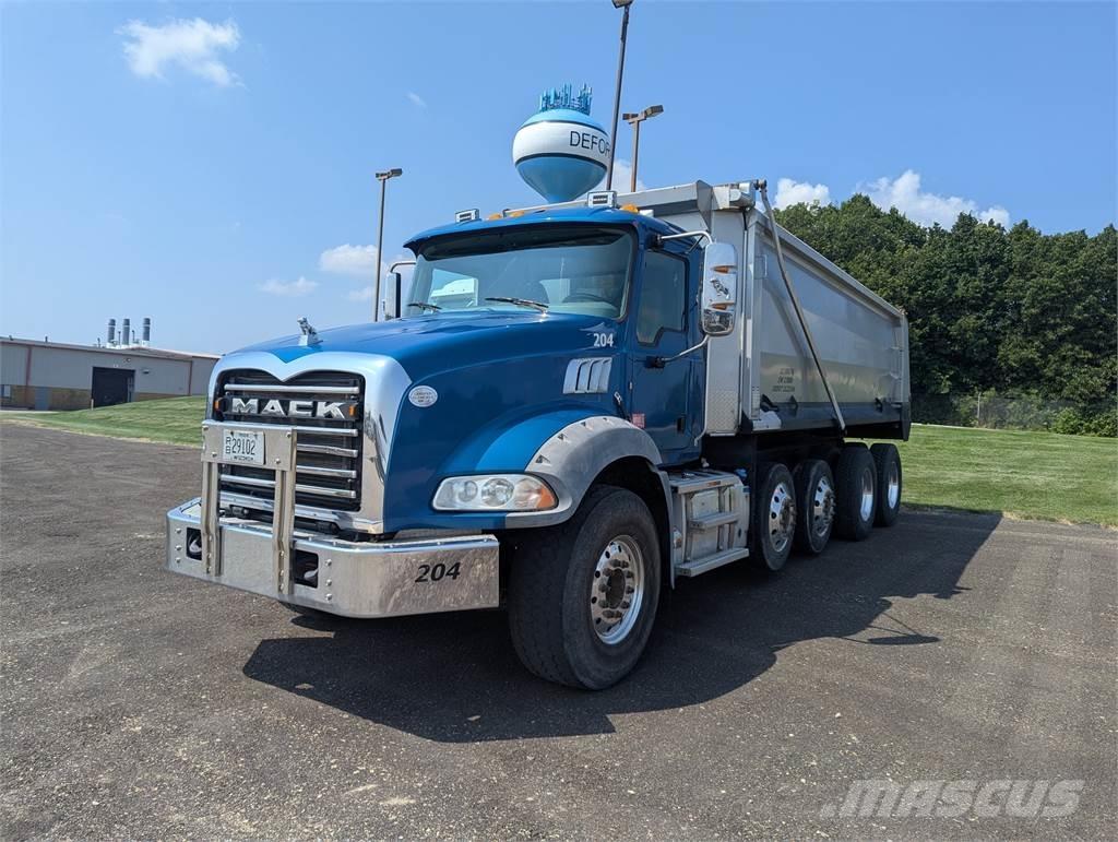 Mack GRANITE Kita