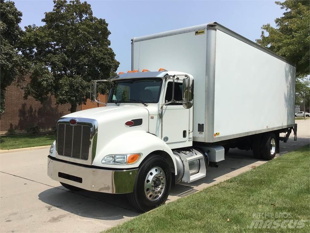 Peterbilt 337 Sunkvežimiai su dengtu kėbulu
