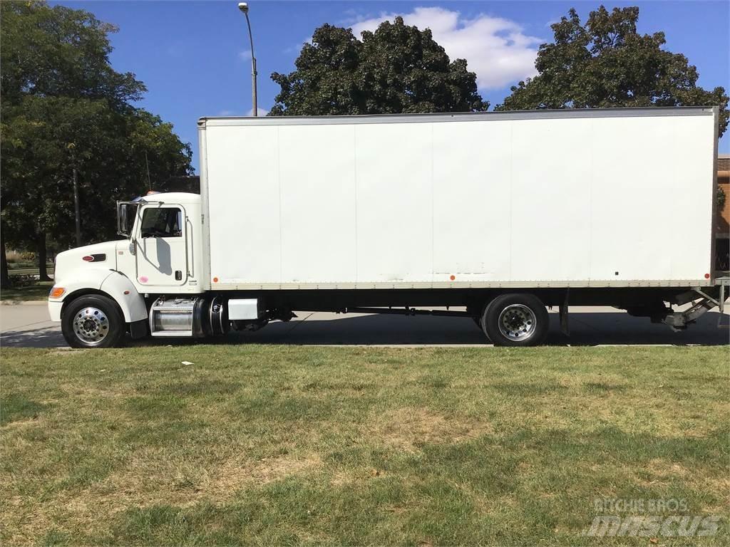 Peterbilt 337 Sunkvežimiai su dengtu kėbulu