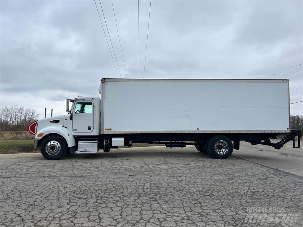 Peterbilt 337 Sunkvežimiai su dengtu kėbulu