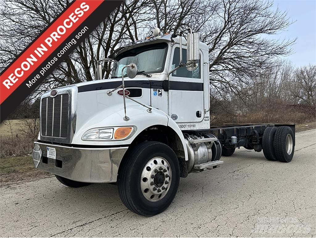 Peterbilt 337 Važiuoklė su kabina