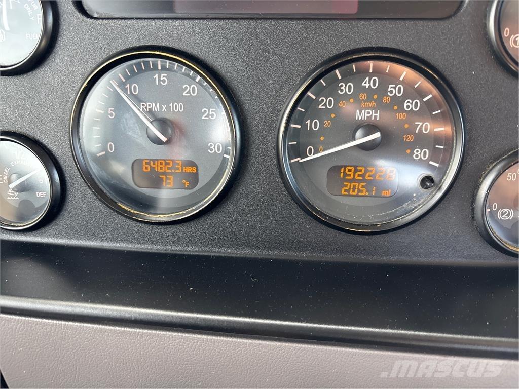 Peterbilt 337 Važiuoklė su kabina