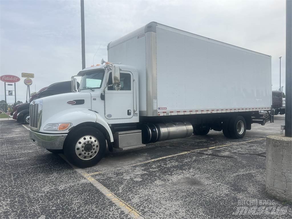Peterbilt 337 Sunkvežimiai su dengtu kėbulu