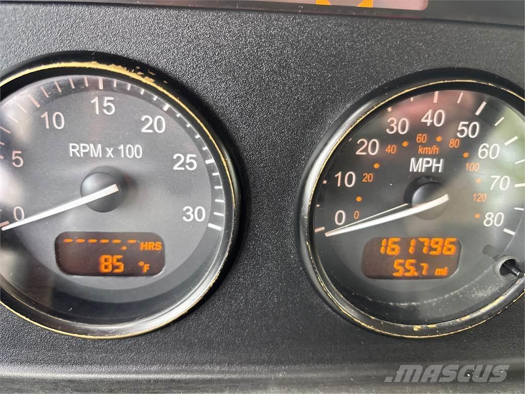 Peterbilt 337 Važiuoklė su kabina