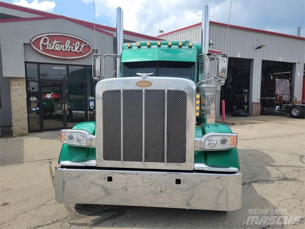 Peterbilt 389 Naudoti vilkikai
