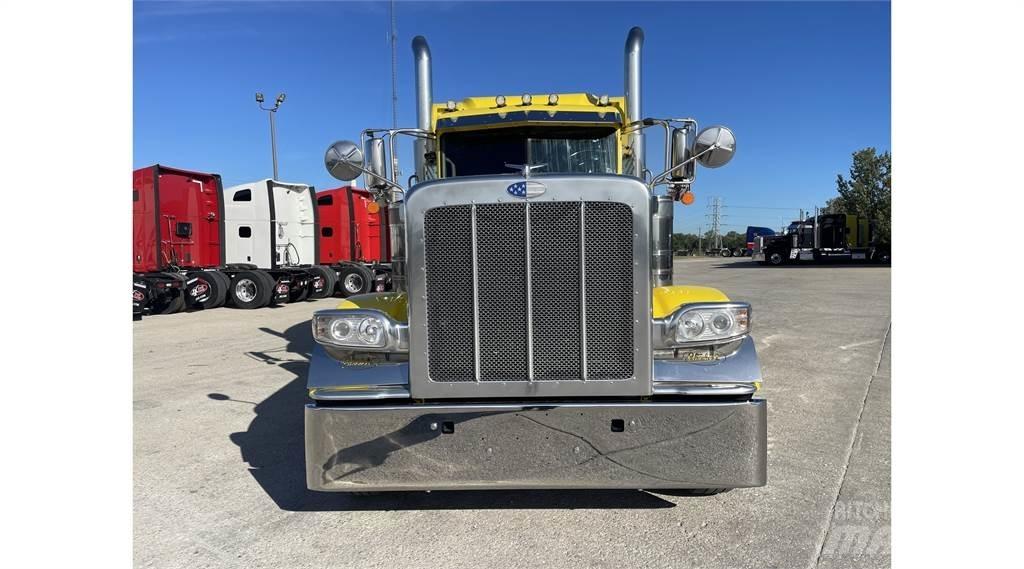 Peterbilt 389 Naudoti vilkikai