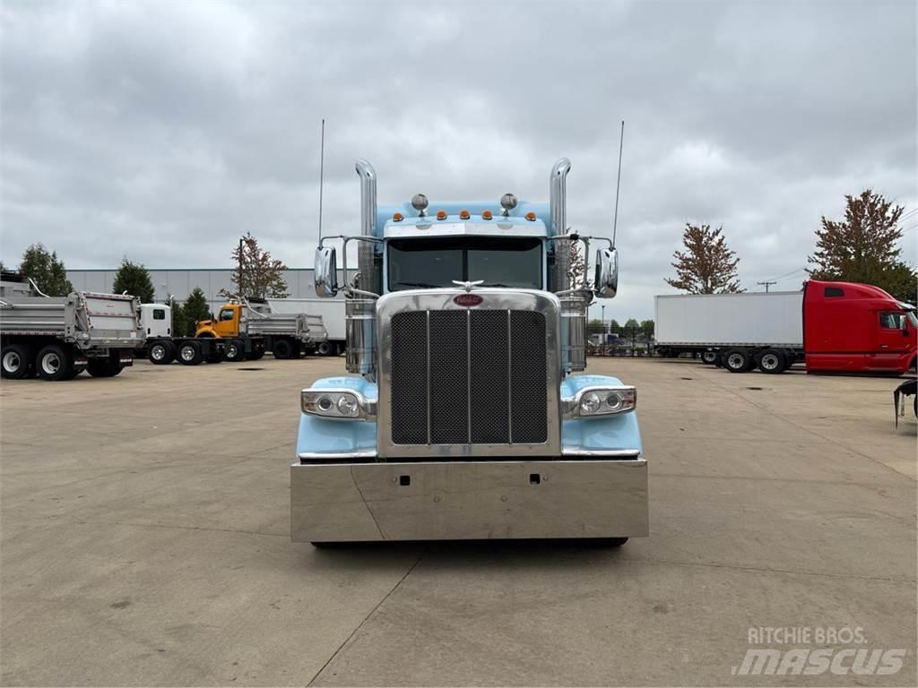 Peterbilt 389 Naudoti vilkikai