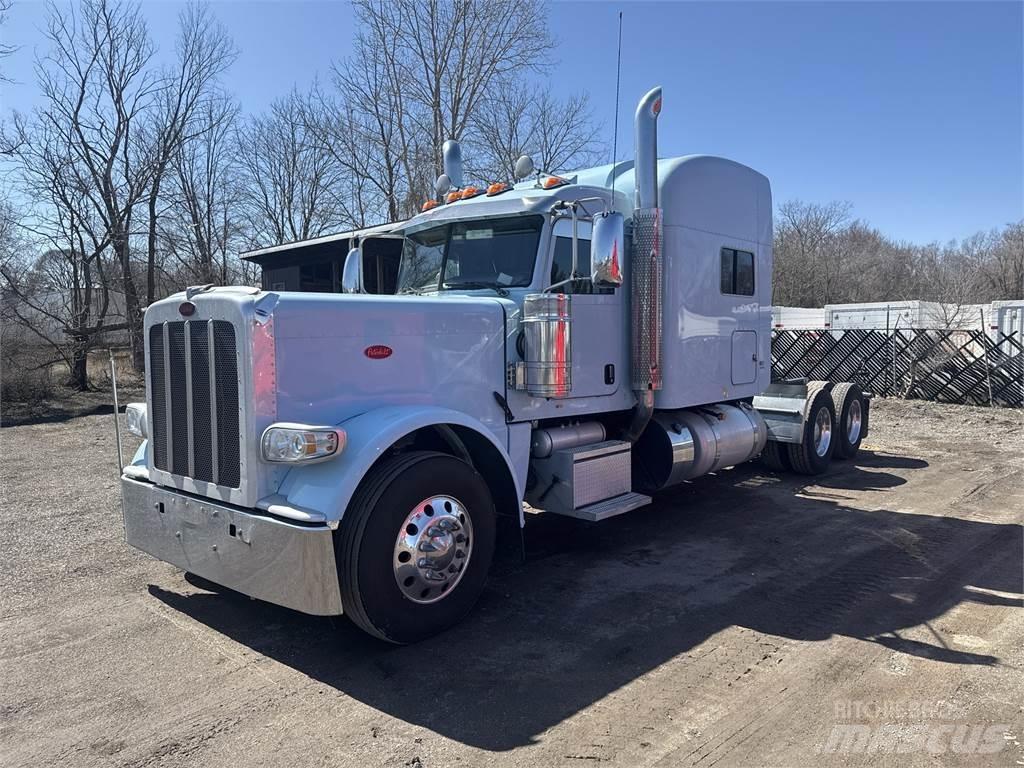 Peterbilt 389 Naudoti vilkikai