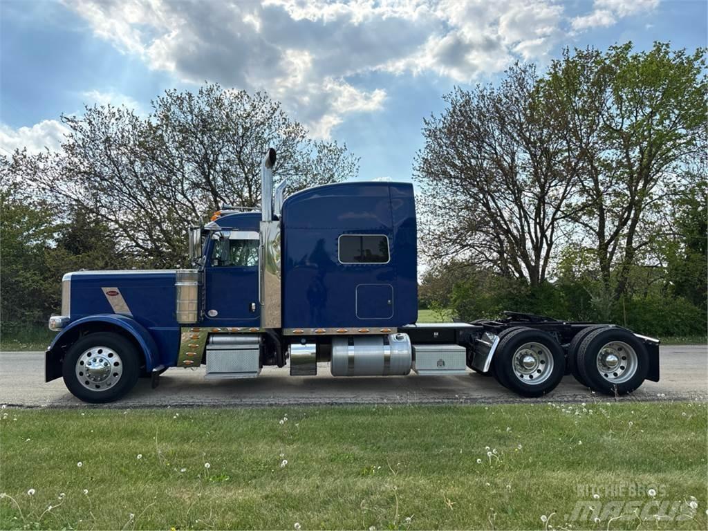 Peterbilt 389 Naudoti vilkikai