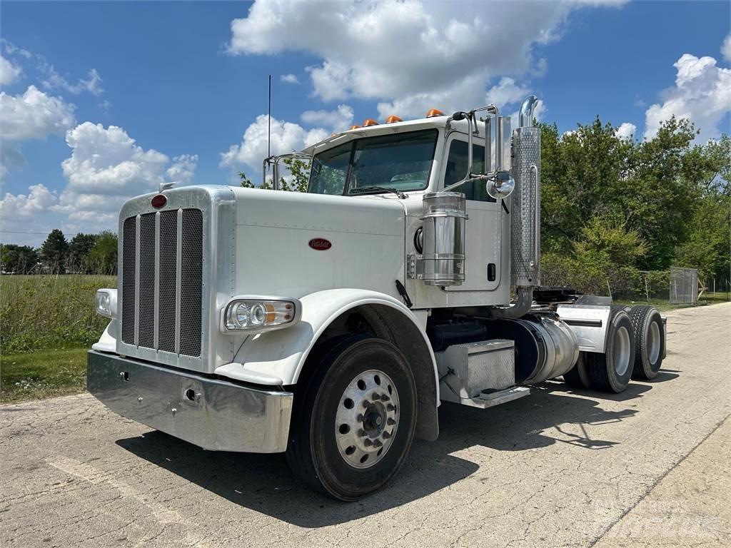 Peterbilt 389 Naudoti vilkikai