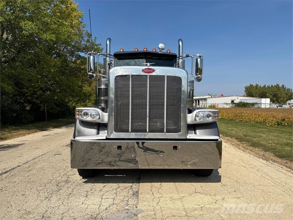 Peterbilt 389 Kita