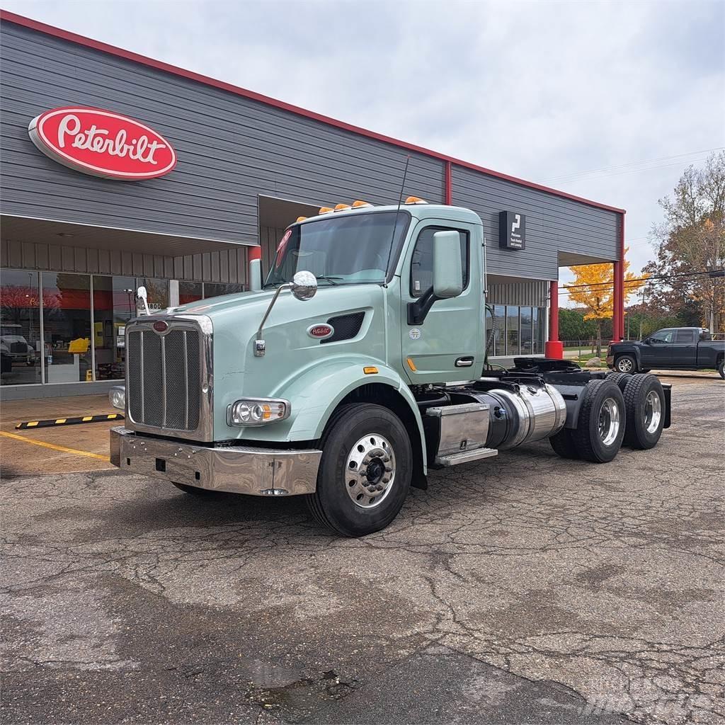 Peterbilt 567 Naudoti vilkikai