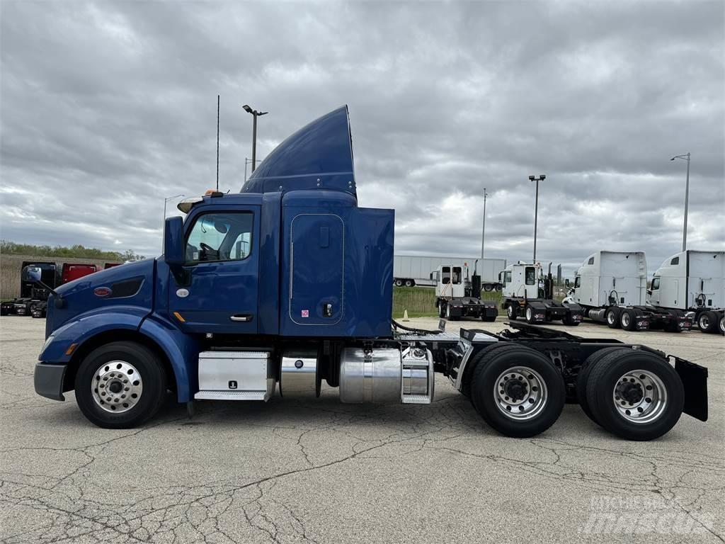 Peterbilt 579 Naudoti vilkikai