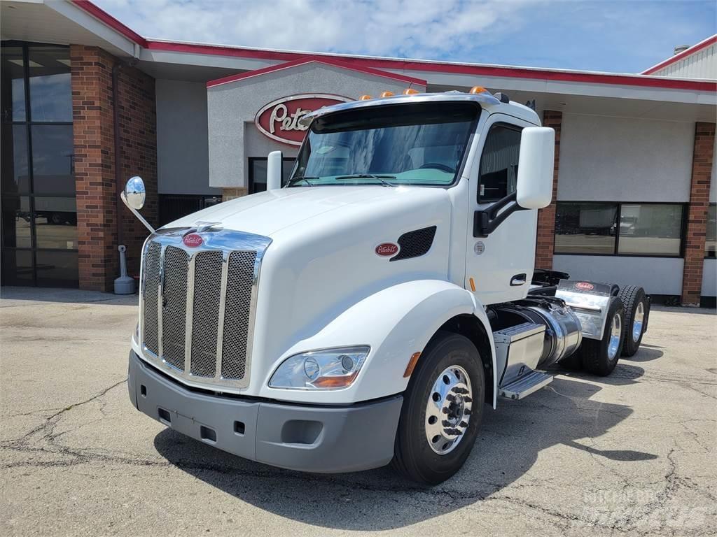 Peterbilt 579 Naudoti vilkikai