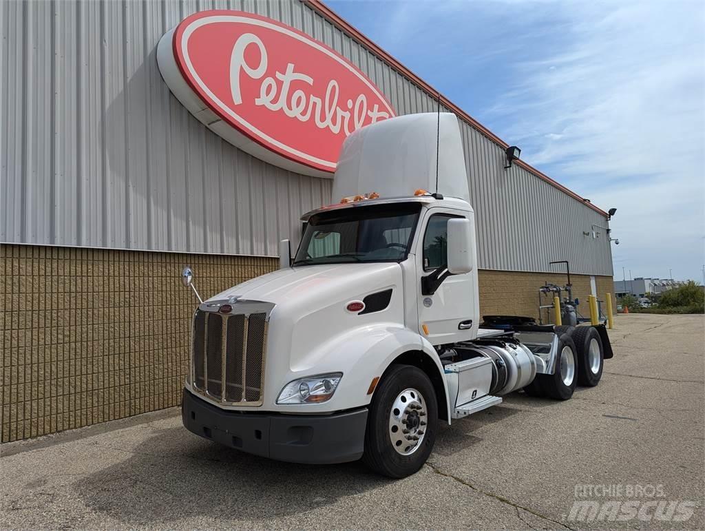Peterbilt 579 Naudoti vilkikai