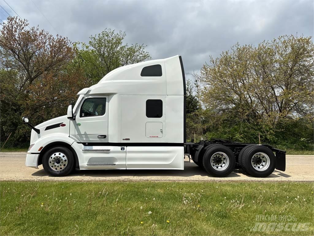 Peterbilt 579 Naudoti vilkikai