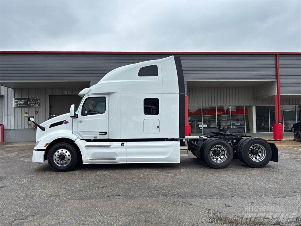 Peterbilt 579 Naudoti vilkikai