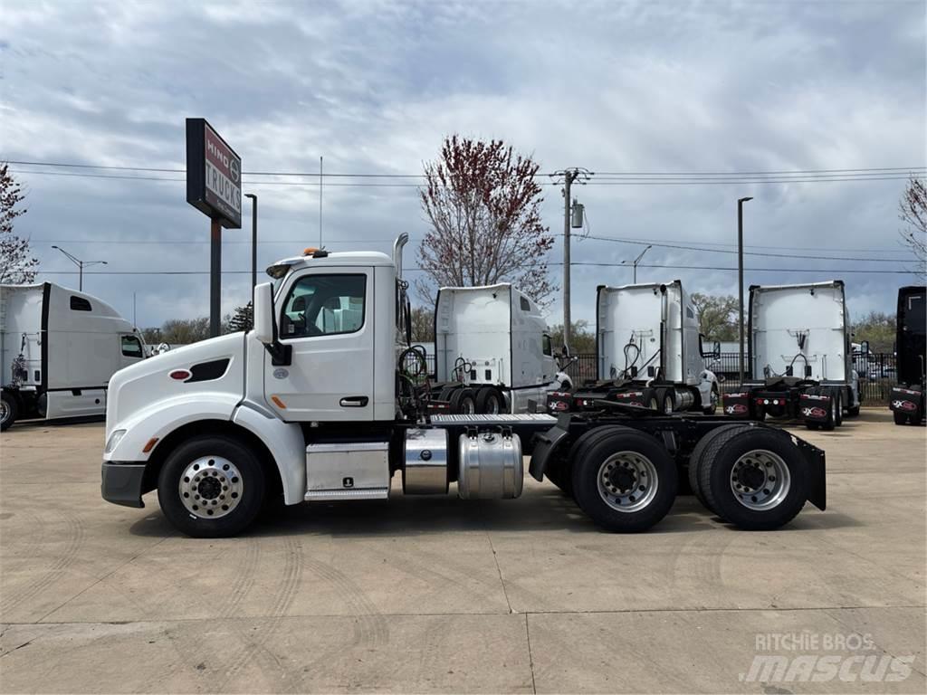 Peterbilt 579 Naudoti vilkikai