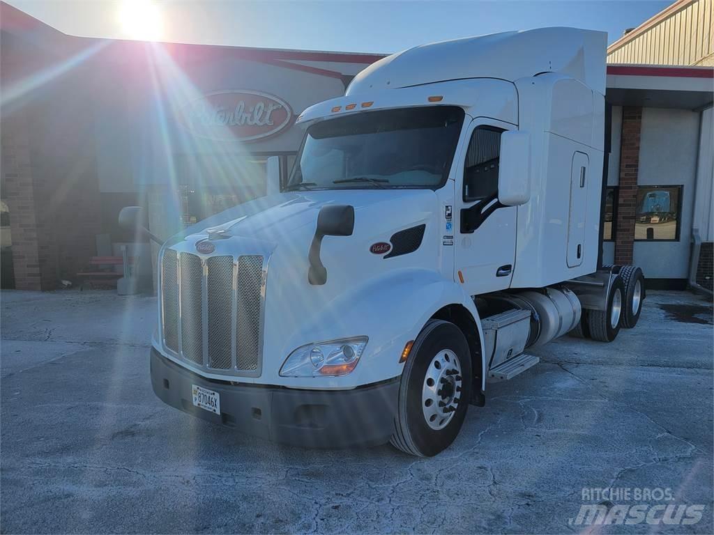 Peterbilt 579 Naudoti vilkikai