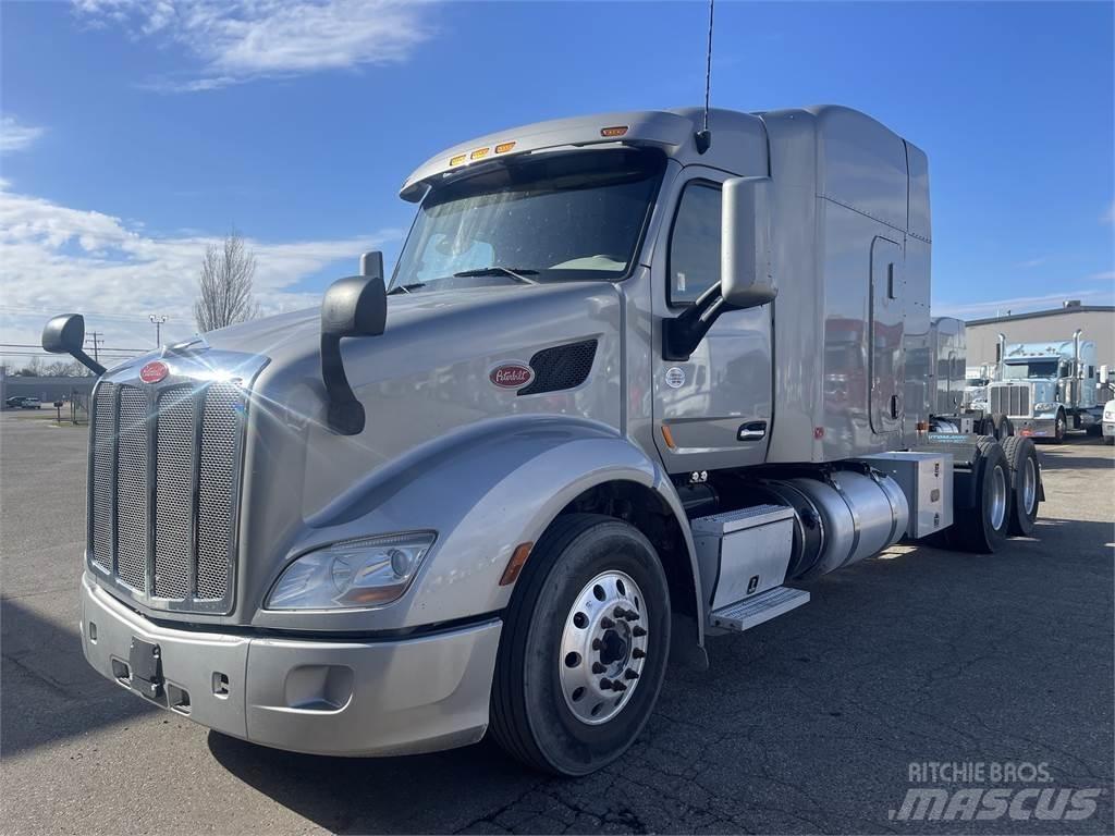 Peterbilt 579 Naudoti vilkikai