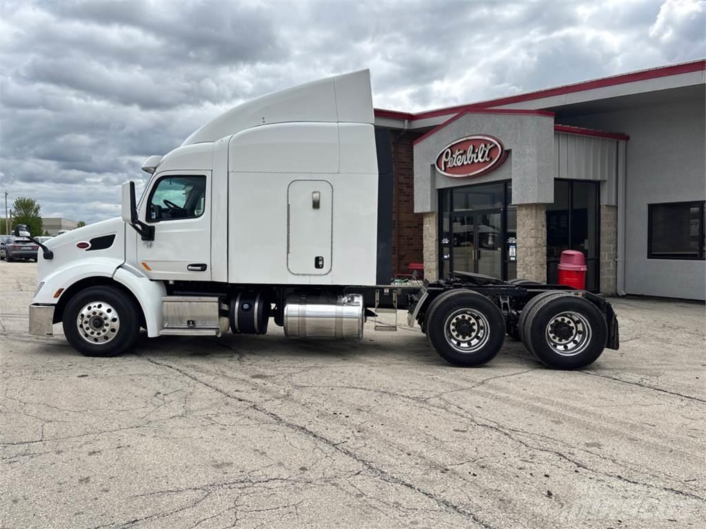 Peterbilt 579 Naudoti vilkikai