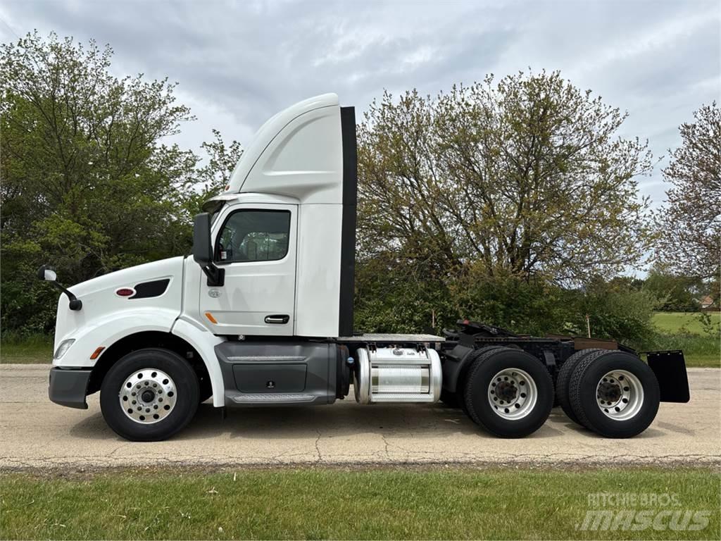 Peterbilt 579 Naudoti vilkikai