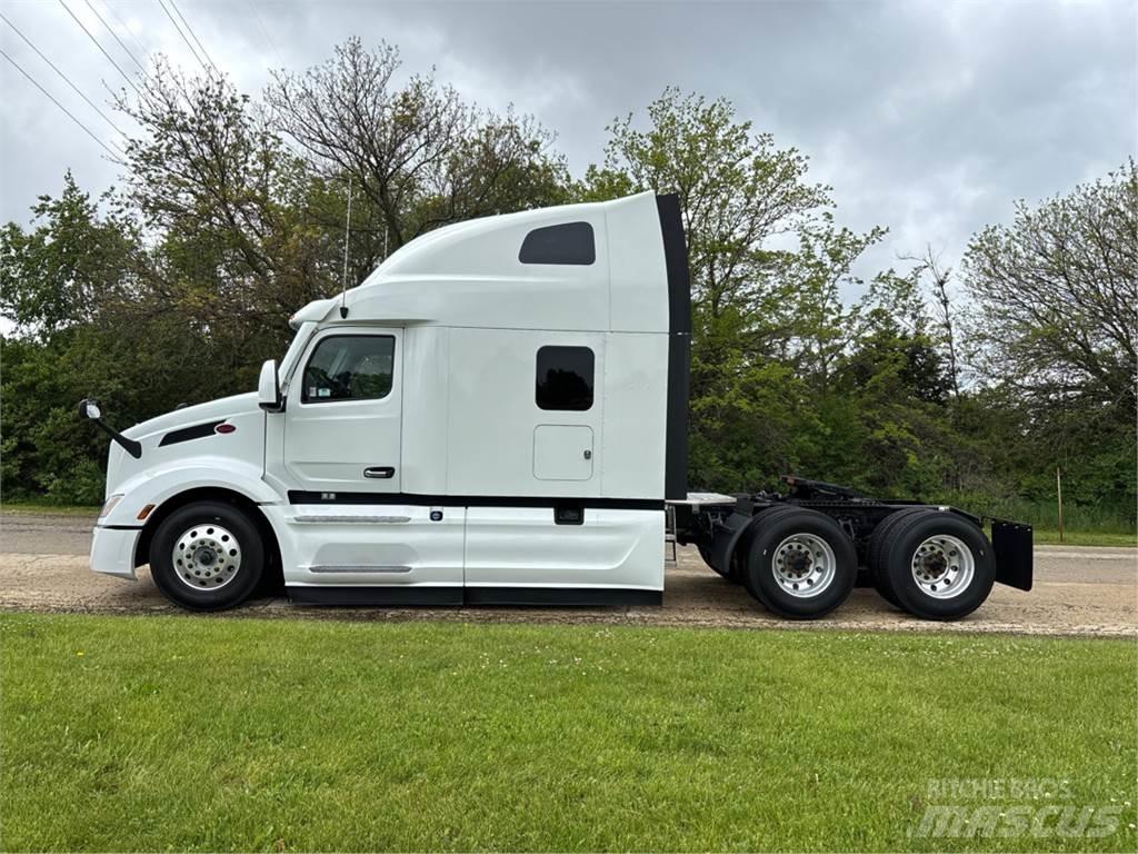 Peterbilt 579 Naudoti vilkikai